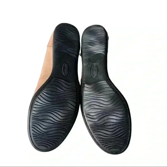 SOFTWALK •WOMEN’S TAUPE ROUND TOE FLATS•SIZE 8•NEW NO BOX - Picture 2 of 11